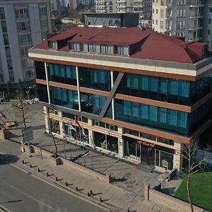Hmz Luxury Konaklama Cekmekoey